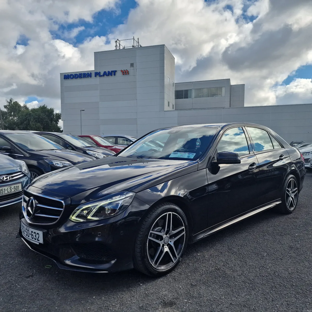 Mercedes-Benz E-Class E220 BLUETEC AMG SPORT - Image 1