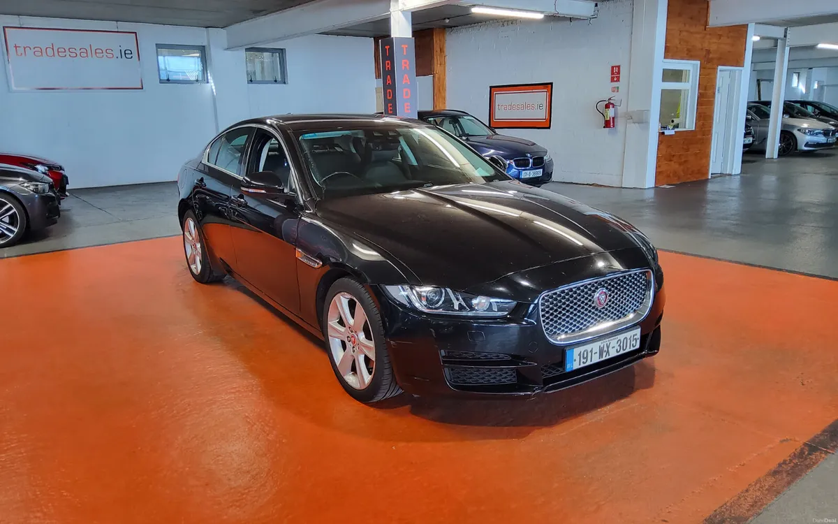 Jaguar XE 2019 - Image 1