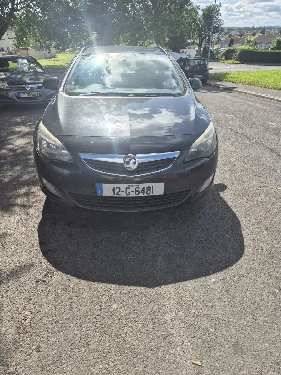 Vauxhall Astra 2012 - Image 4