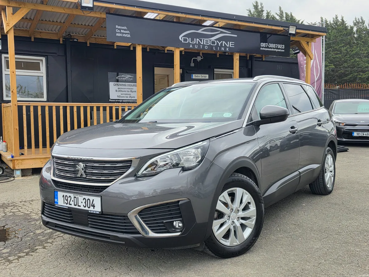192 PEUGEOT 5008 *1.5d*AUTO* - Image 1