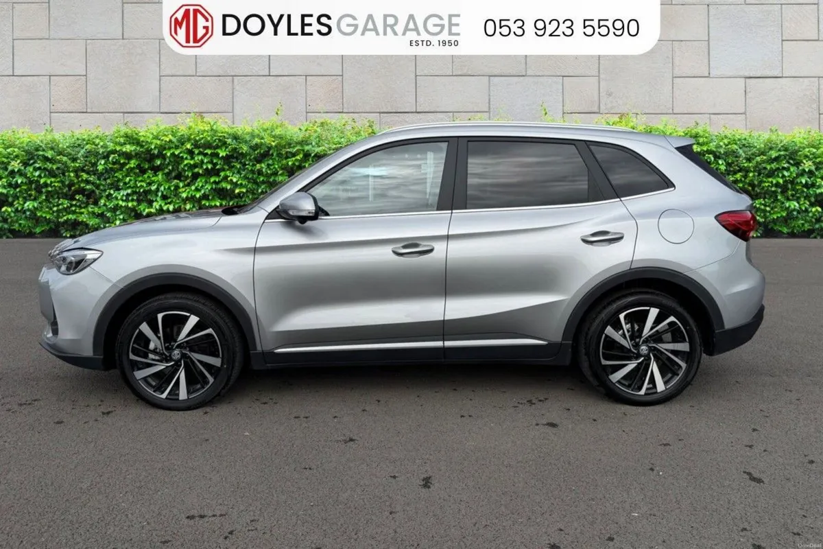 MG ZS Exclusive HEV - Image 6