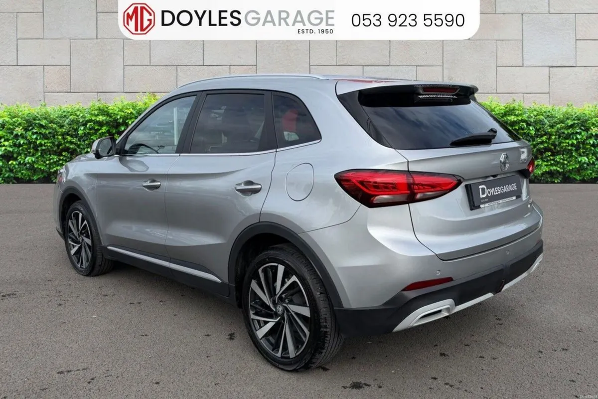 MG ZS Exclusive HEV - Image 5