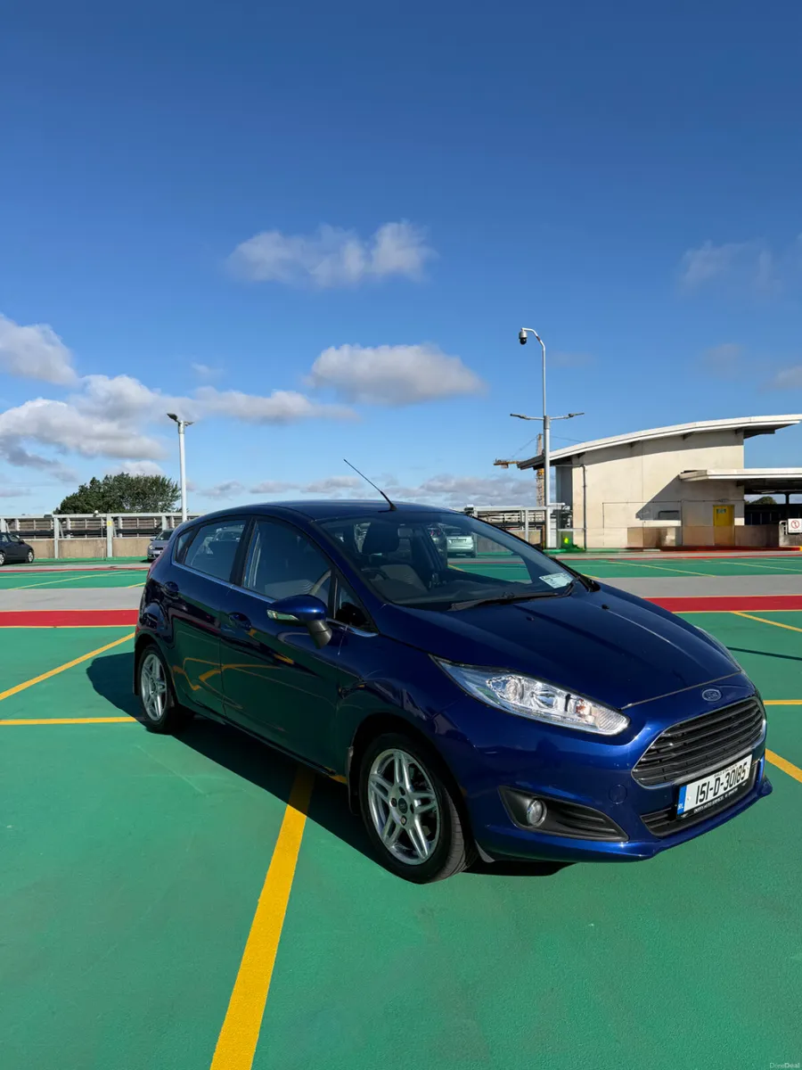 151 Ford Fiesta 1.2 Petrol - PERFECT STARTER - Image 3