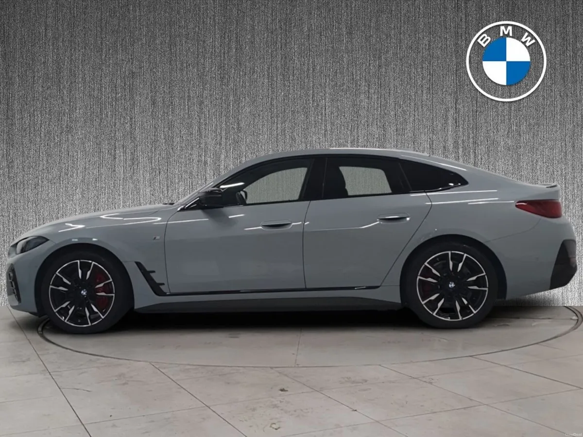 BMW i4 M50 PRO / TECH PACK - Image 3