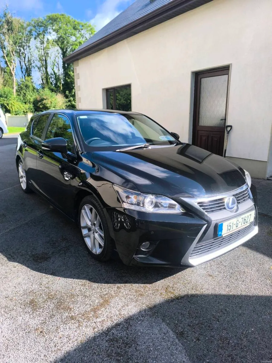 151 LEXUS  CT200 HYBRID. - Image 1