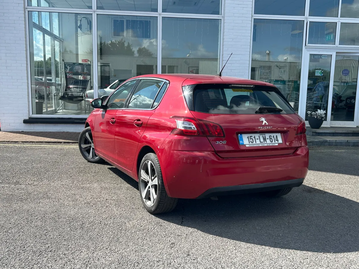 Peugeot 308 2015 - Image 3