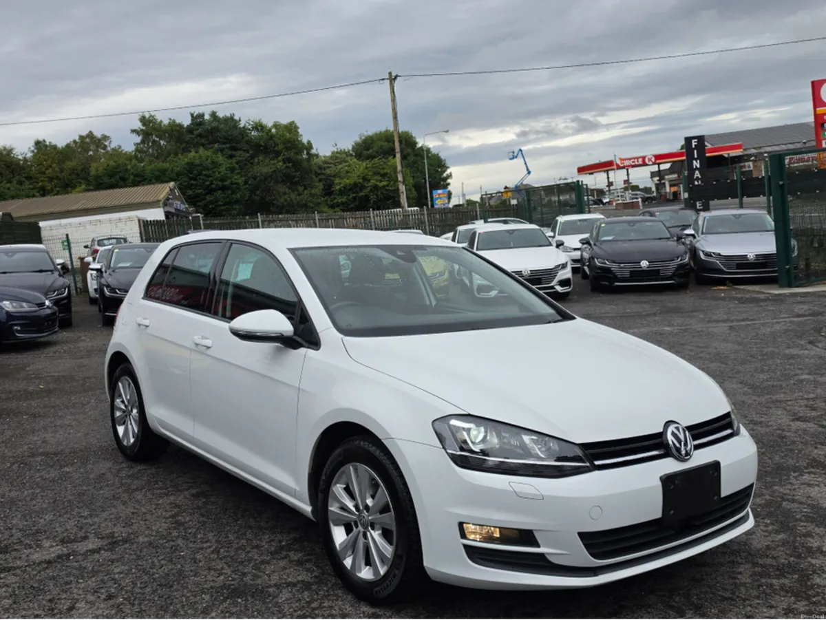 Volkswagen Golf 1.2 TSI AUTOMATIC - CARPLAY - ANDR - Image 2