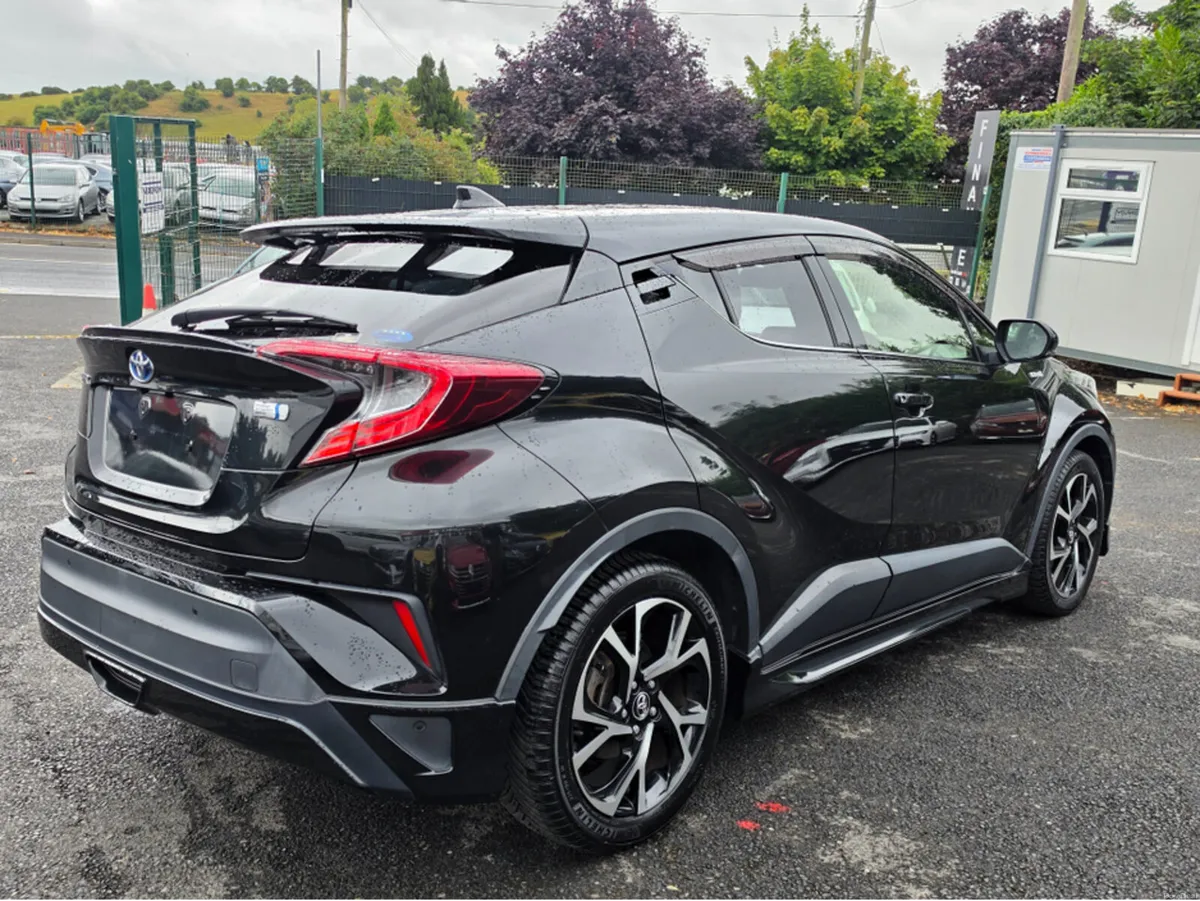 Toyota C-HR SELF CHARGING HYBRID- CARPLAY - ANDROI - Image 6