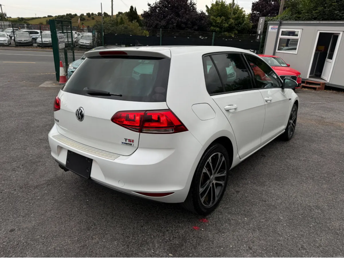 Volkswagen Golf 1.4 TSI AUTOMATIC MILANO EDITION - - Image 4