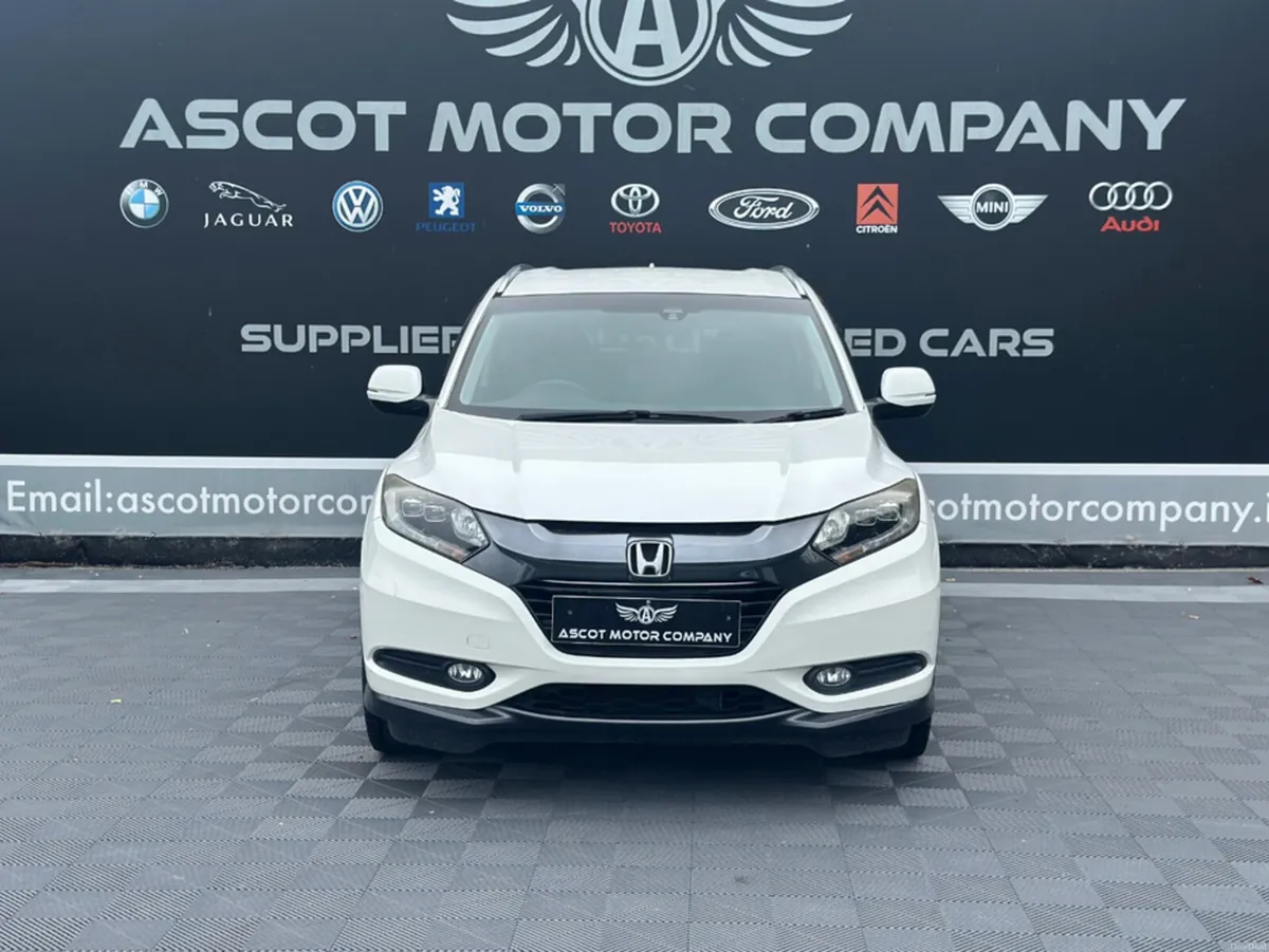 Honda Vezel 1.5 Petrol Hybrid - Image 2