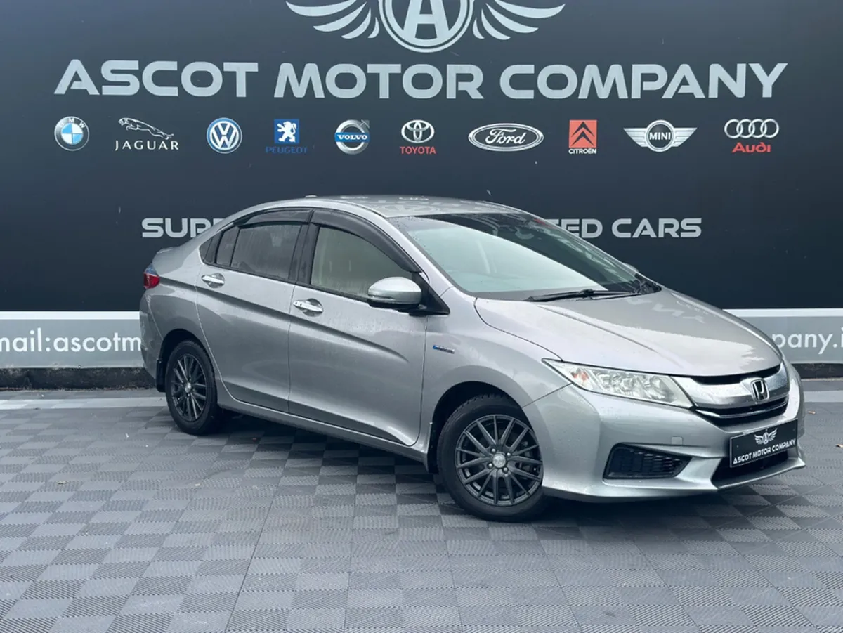Honda Grace 1.5 Petrol Hybrid - Image 1