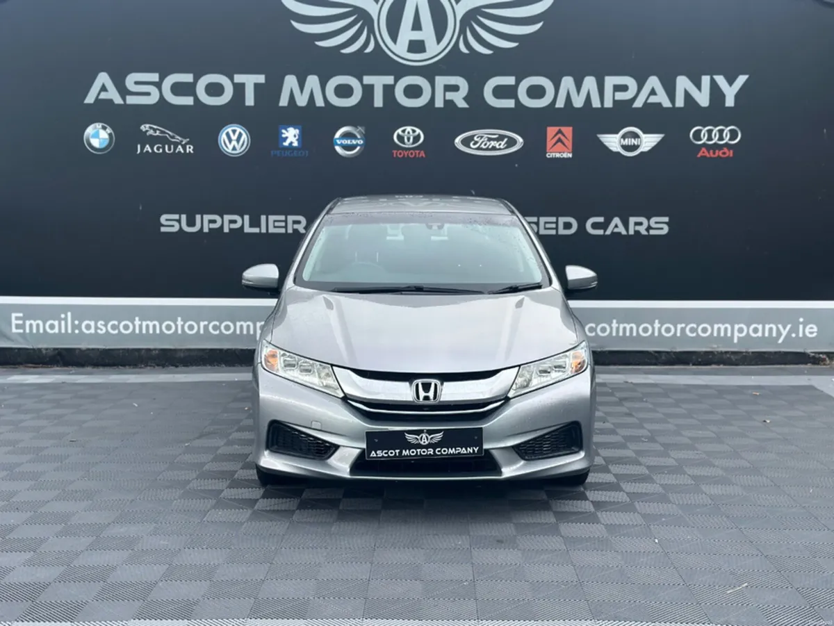 Honda Grace 1.5 Petrol Hybrid - Image 3