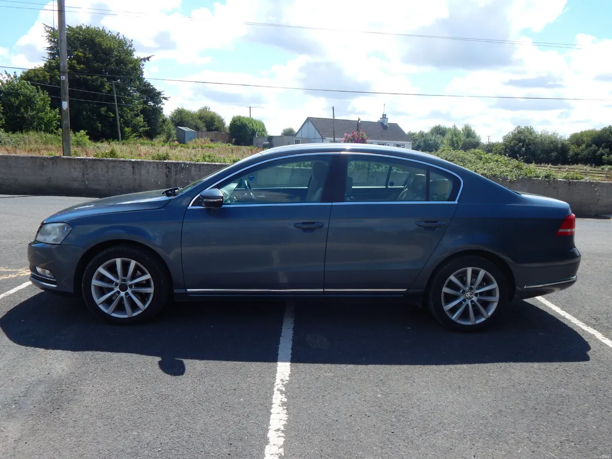 2012 Volkswagen Passat HIghline NCT 07/27 - Image 5