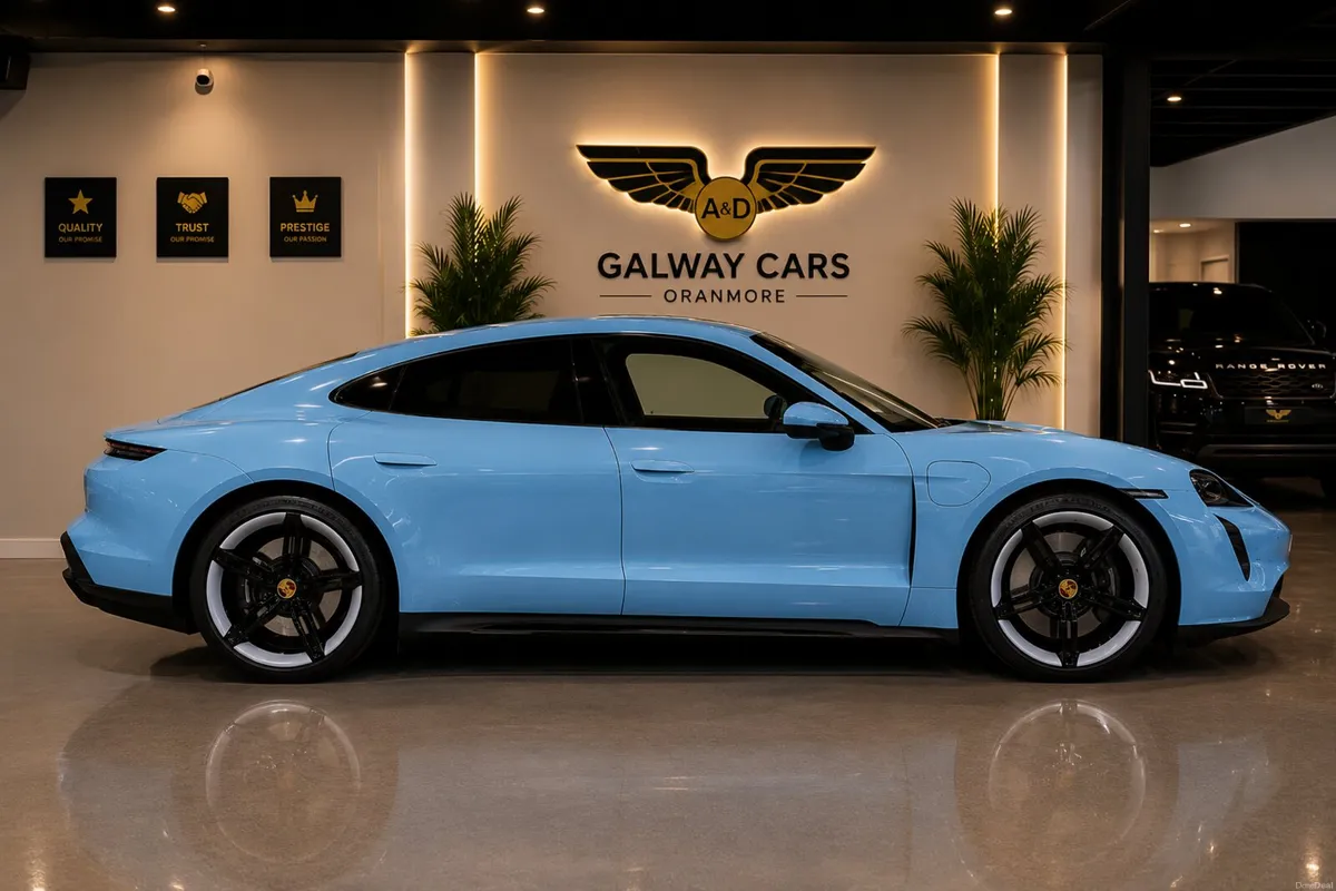 🇮🇪232SUPER CAR TAYCAN 440kw FROZEN BLUE93KWH GTS - Image 6