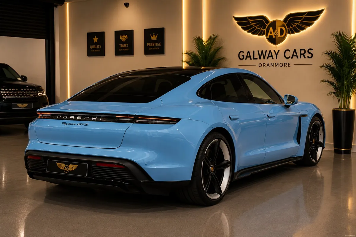 🇮🇪232SUPER CAR TAYCAN 440kw FROZEN BLUE93KWH GTS - Image 5