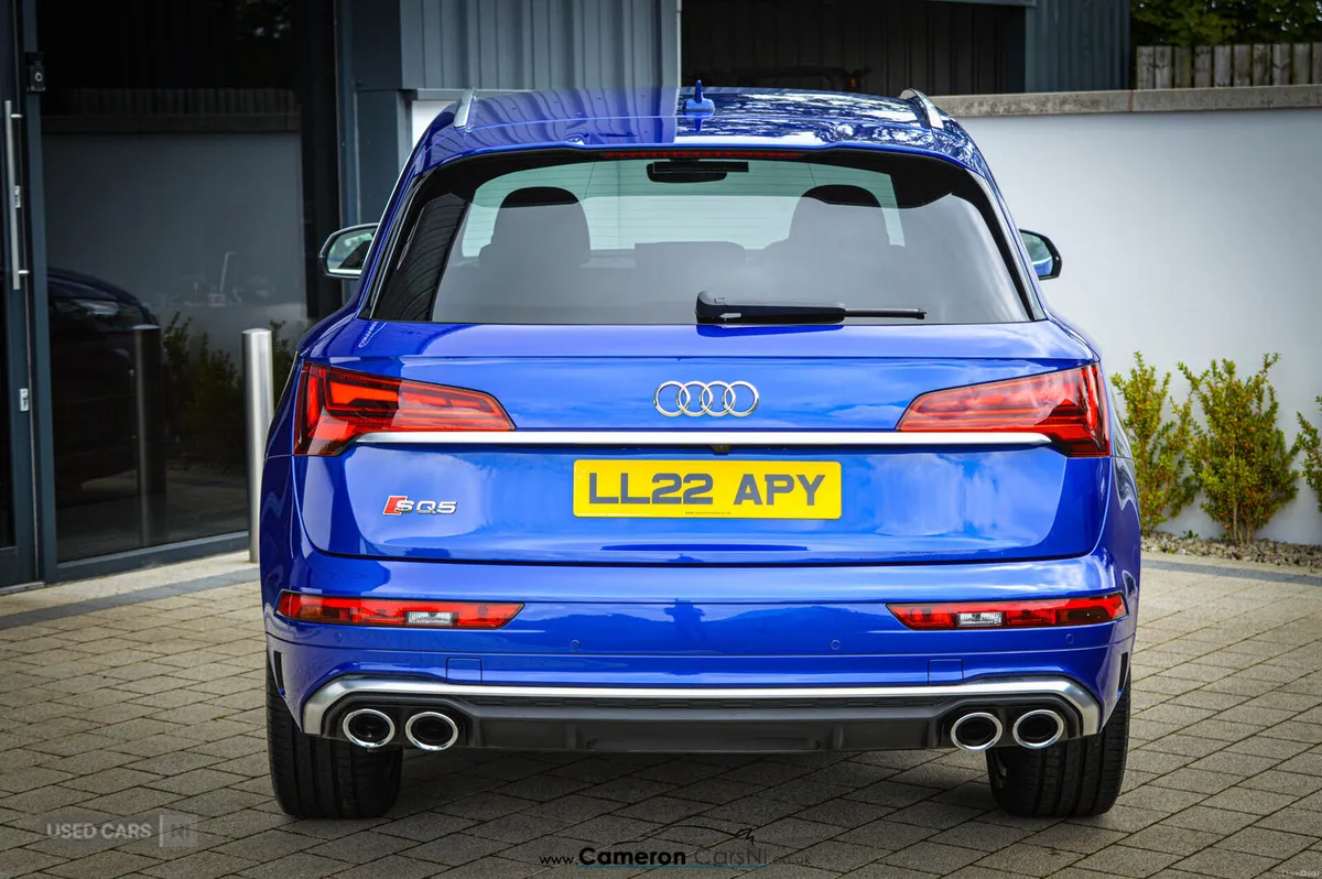 Audi Q5 DIESEL ESTATE - Image 6