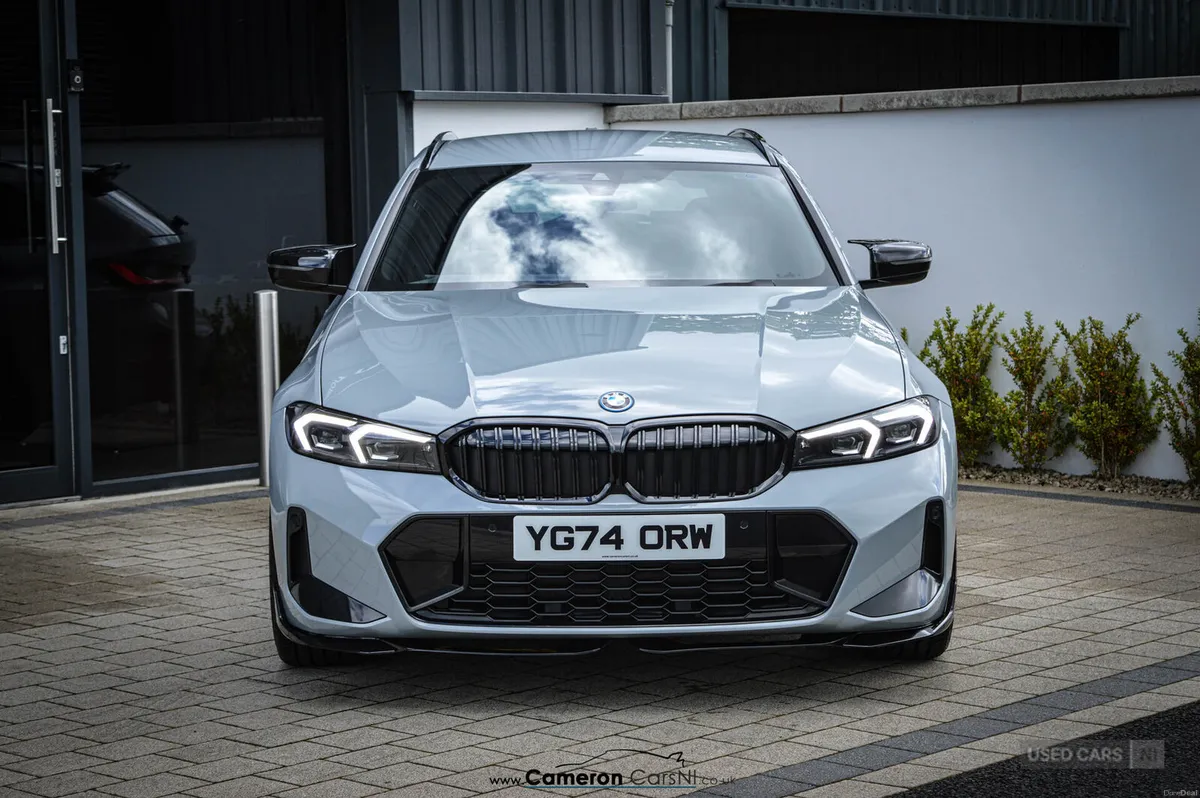 BMW 3-Series TOURING - Image 5