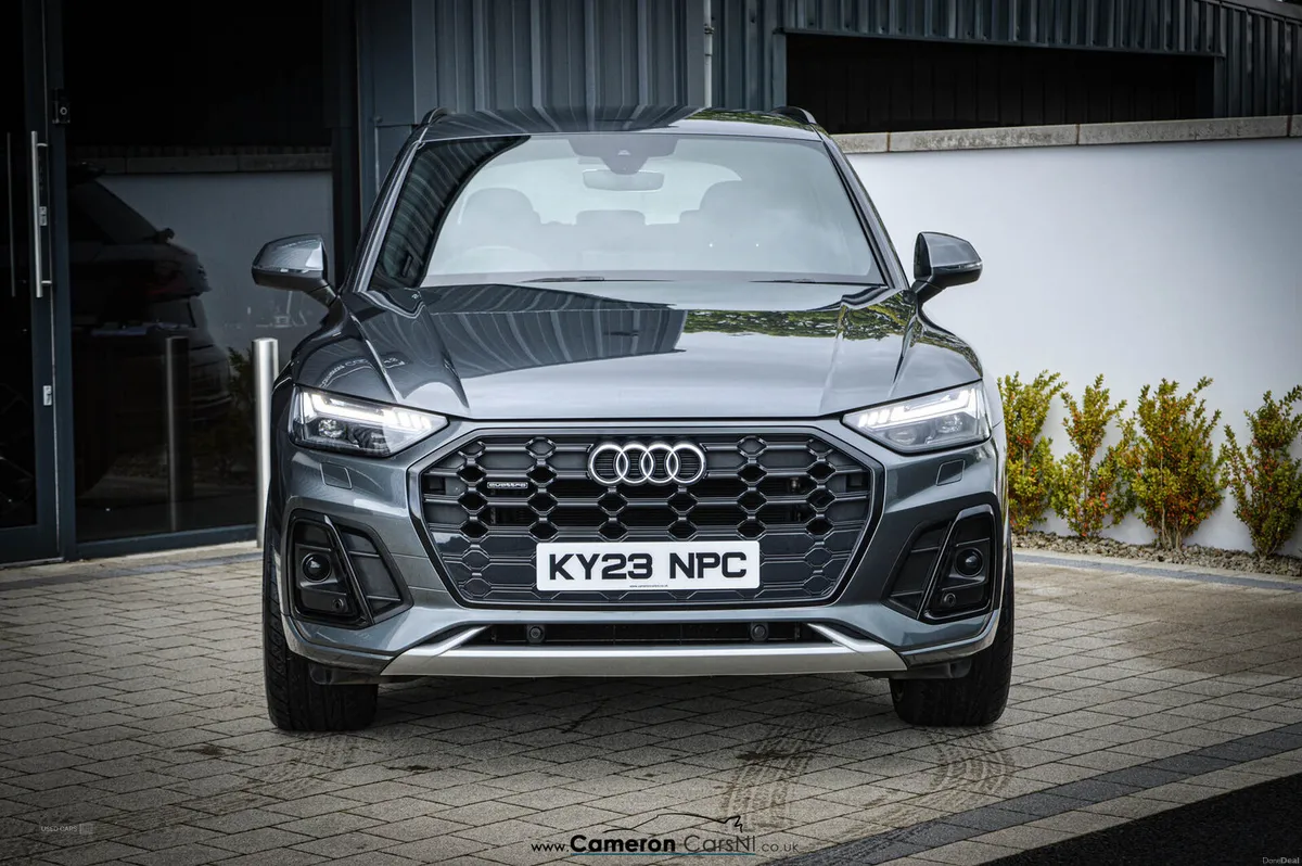Audi Q5 DIESEL ESTATE - Image 5