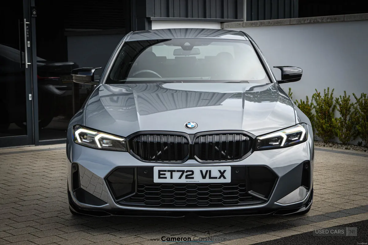 BMW 3-Series DIESEL SALOON - Image 5