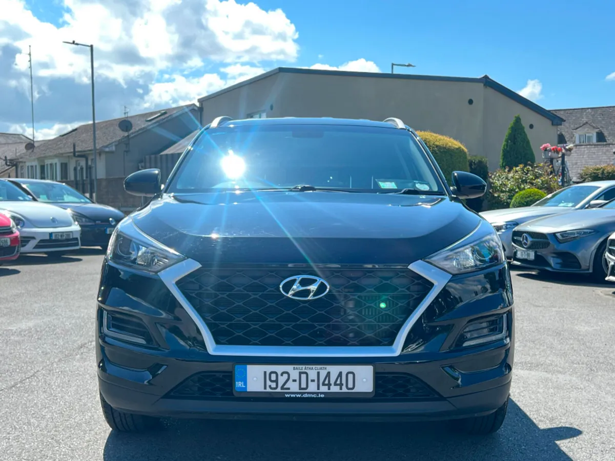 Hyundai Tucson 1.6D COMFORT *LOW KMS / IRISH CAR* - Image 2