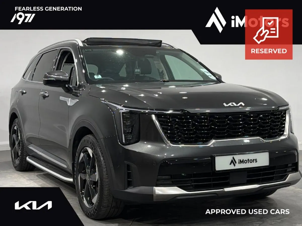 Kia Sorento PHEV 7 SEATER 4WD SIDESTEPS SUNROOF - Image 1