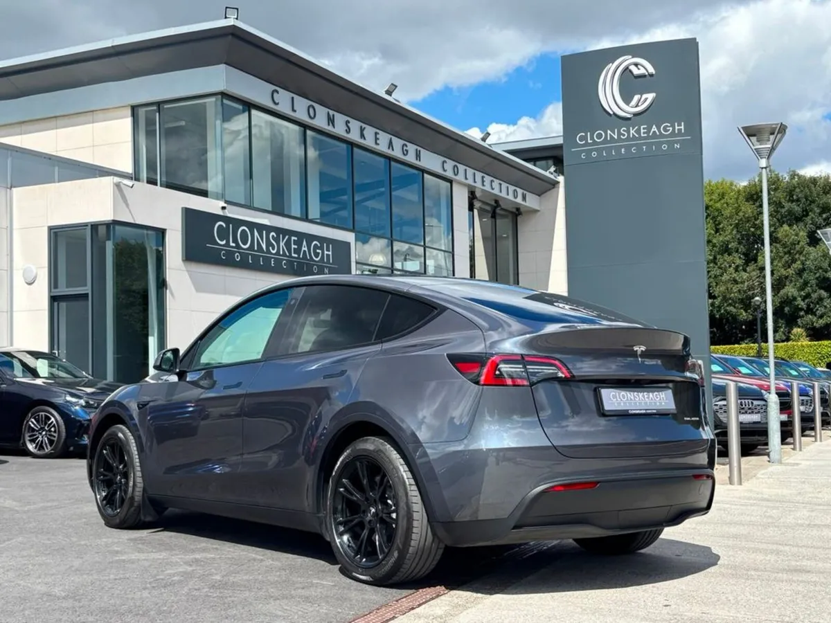 Tesla Model Y Long Range AWD Bzb3s5t3 5DR AU - Image 5