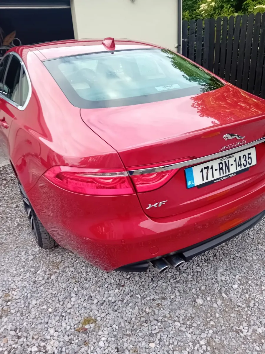 Jaguar XF 2017 - Image 2