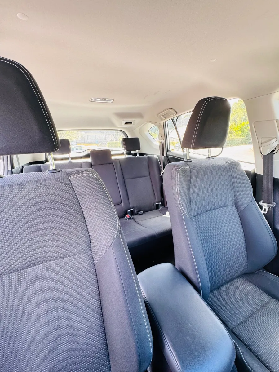 Toyota RAV4 2016 Full Toyota service history - Image 3