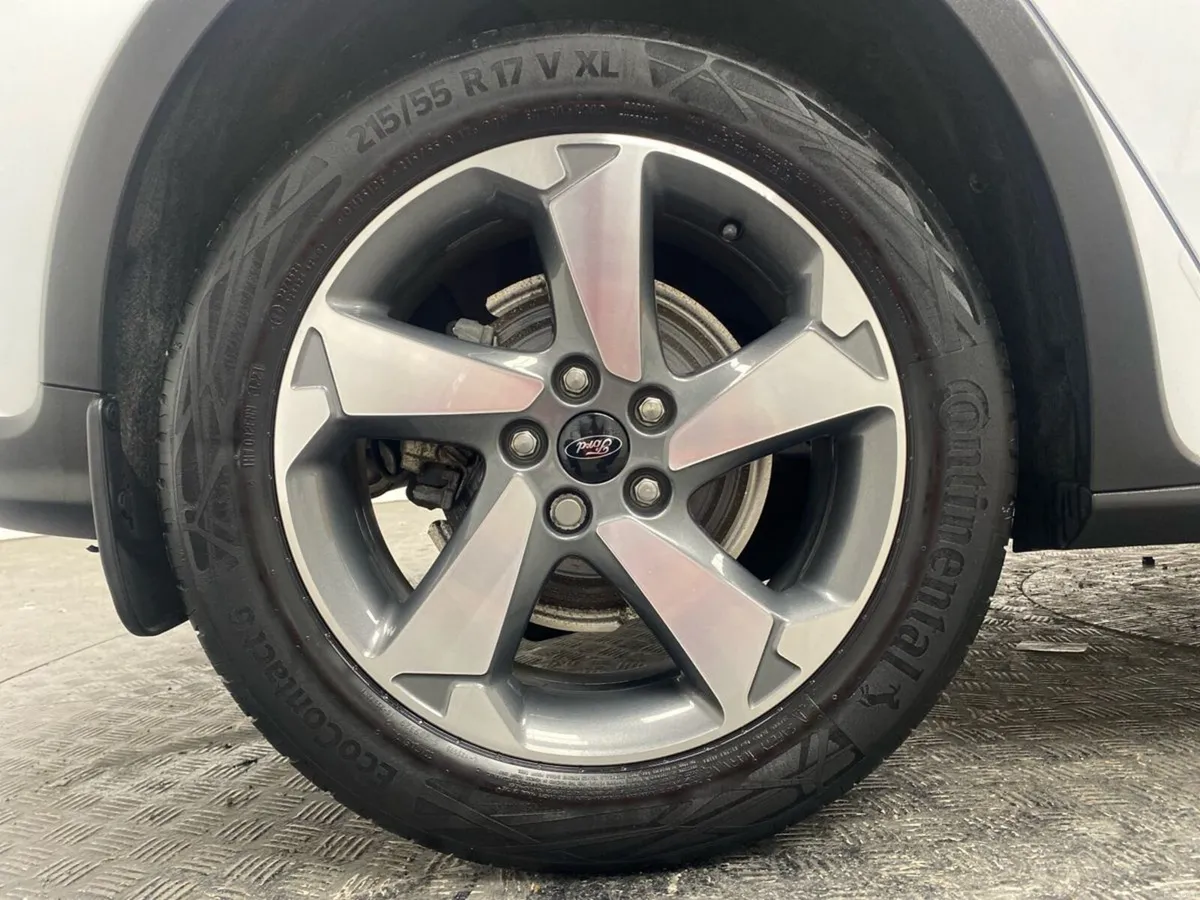 Ford Focus 1.0L EcoBoost 125PS Active Auto - Image 5