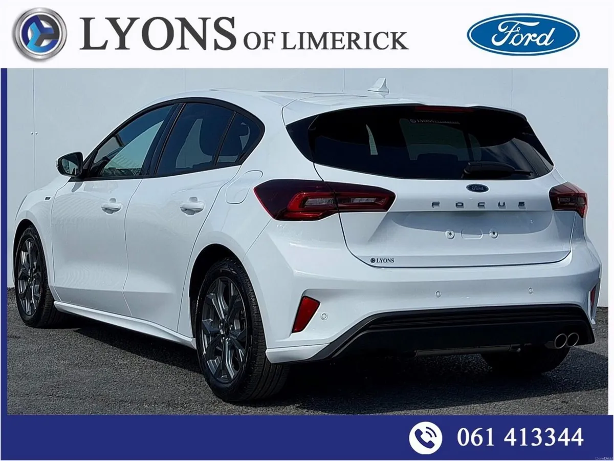 Ford Focus ST-Line 1.5 TD 11 - Image 2