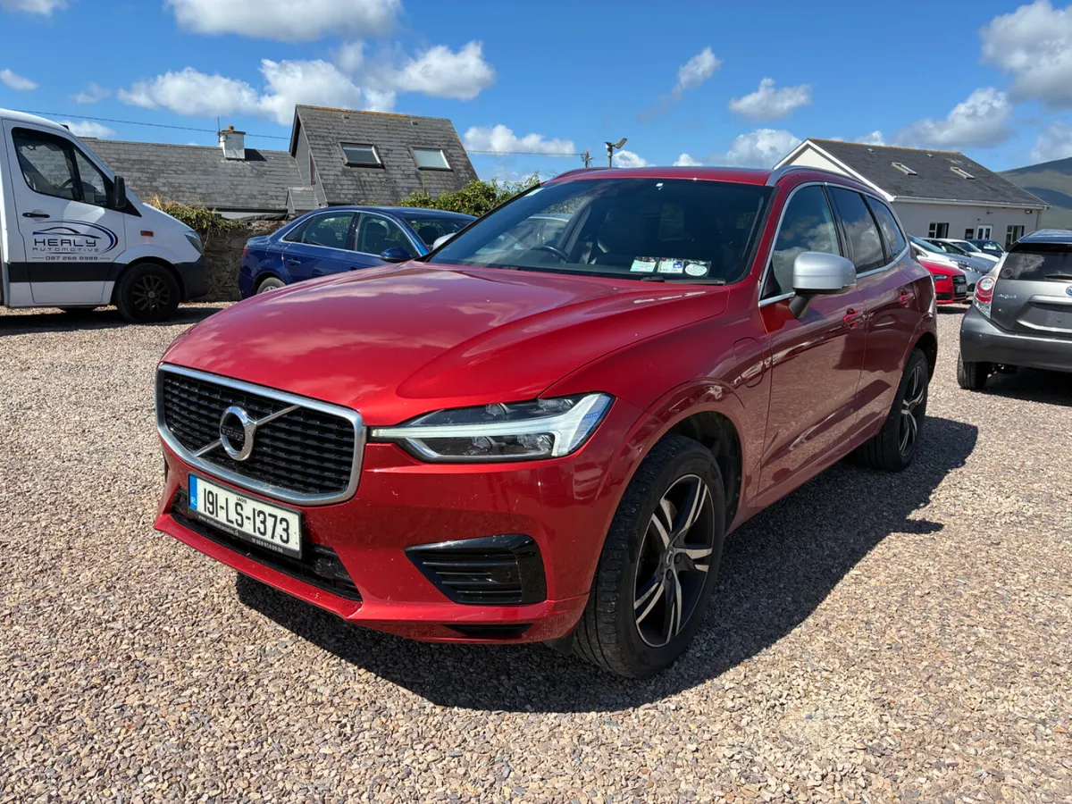 VOLVO XC60 R-DESIGN PHEV AWD AUTO - Image 1