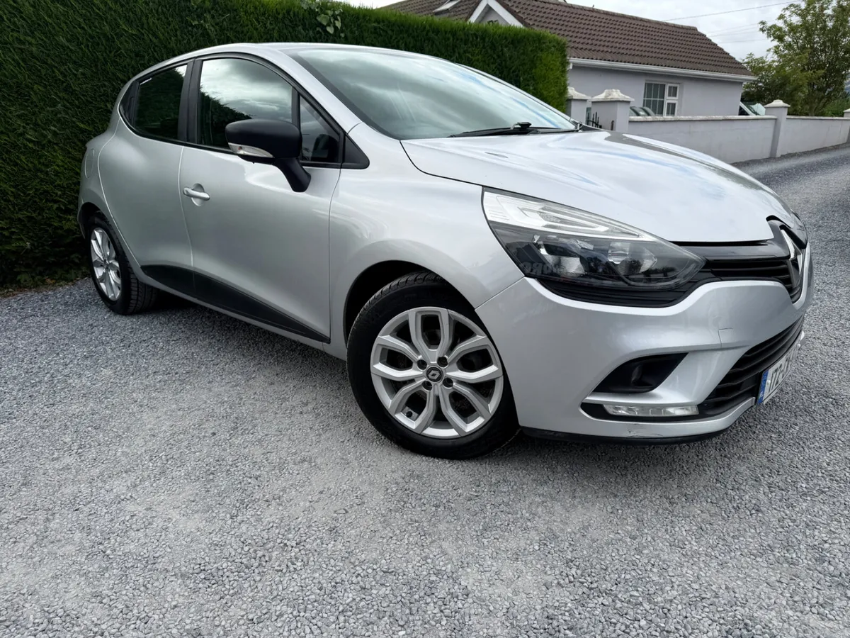 2017 RENAULT CLIO 1.5 DCI 90BHP DYNAMIQUE - Image 6