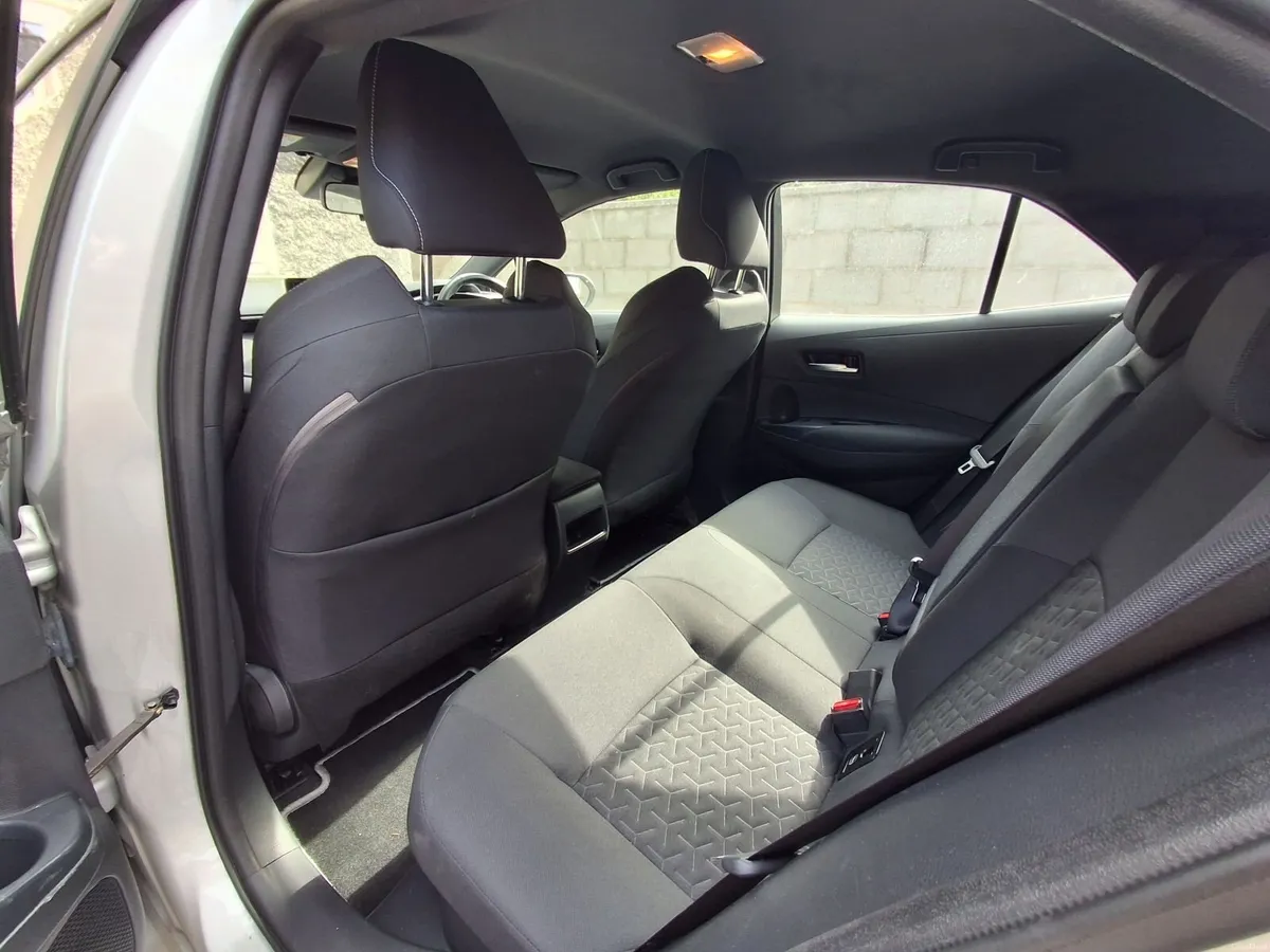 Toyota Corolla 2021 - Image 5