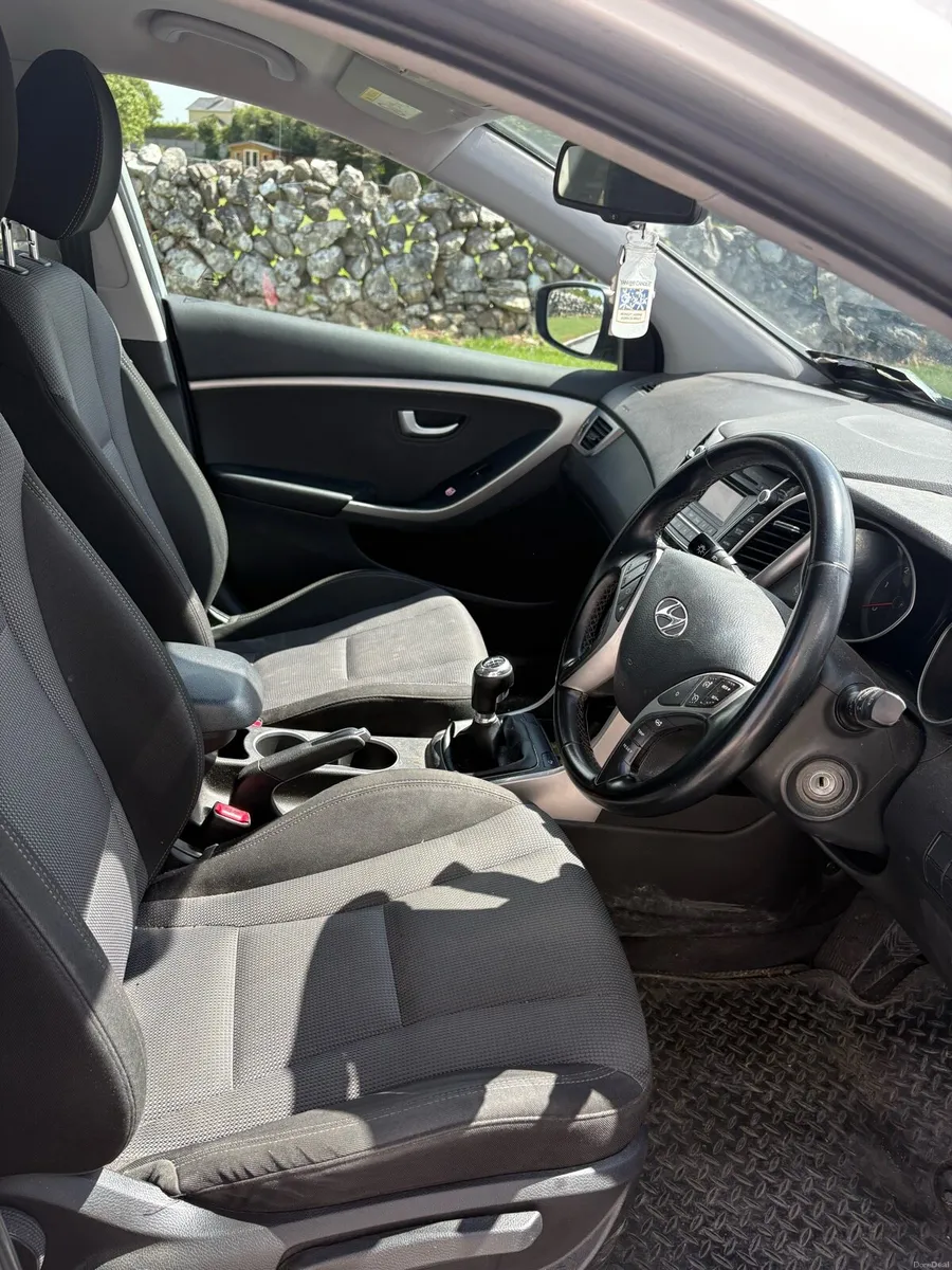 Hyundai i30 - Image 5