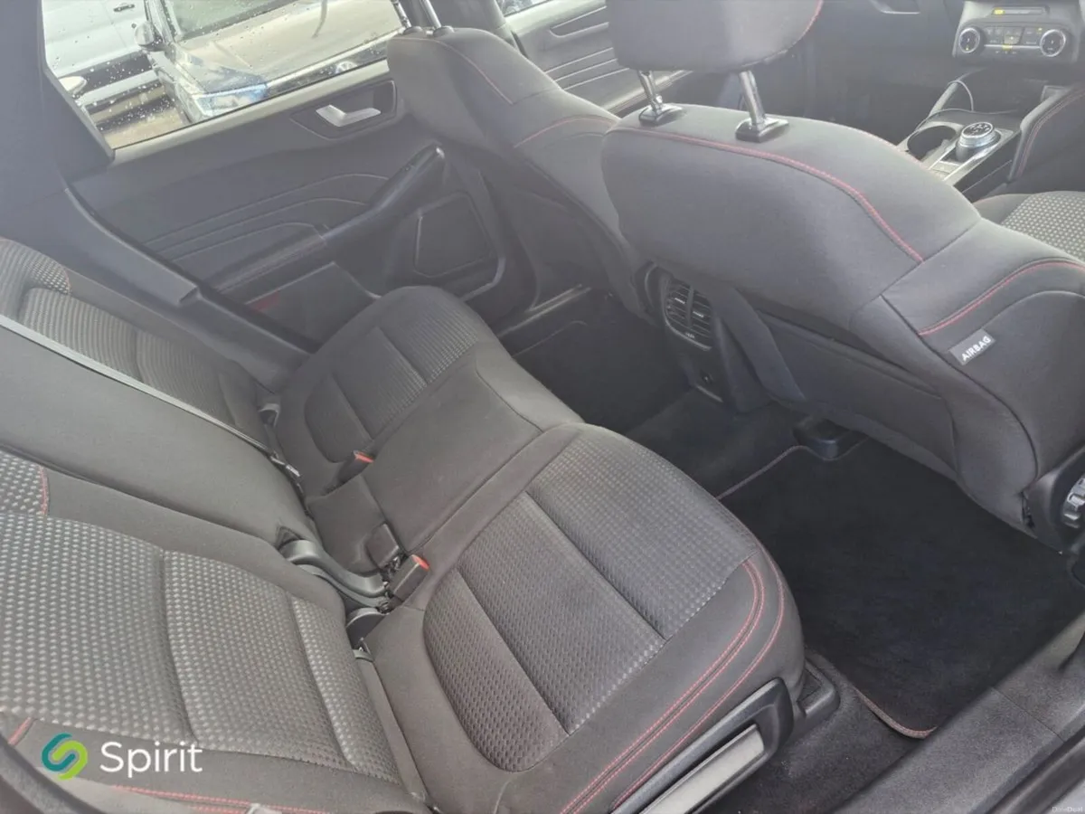 Ford Kuga 2.5 PHEV ST-Line Auto - Image 5