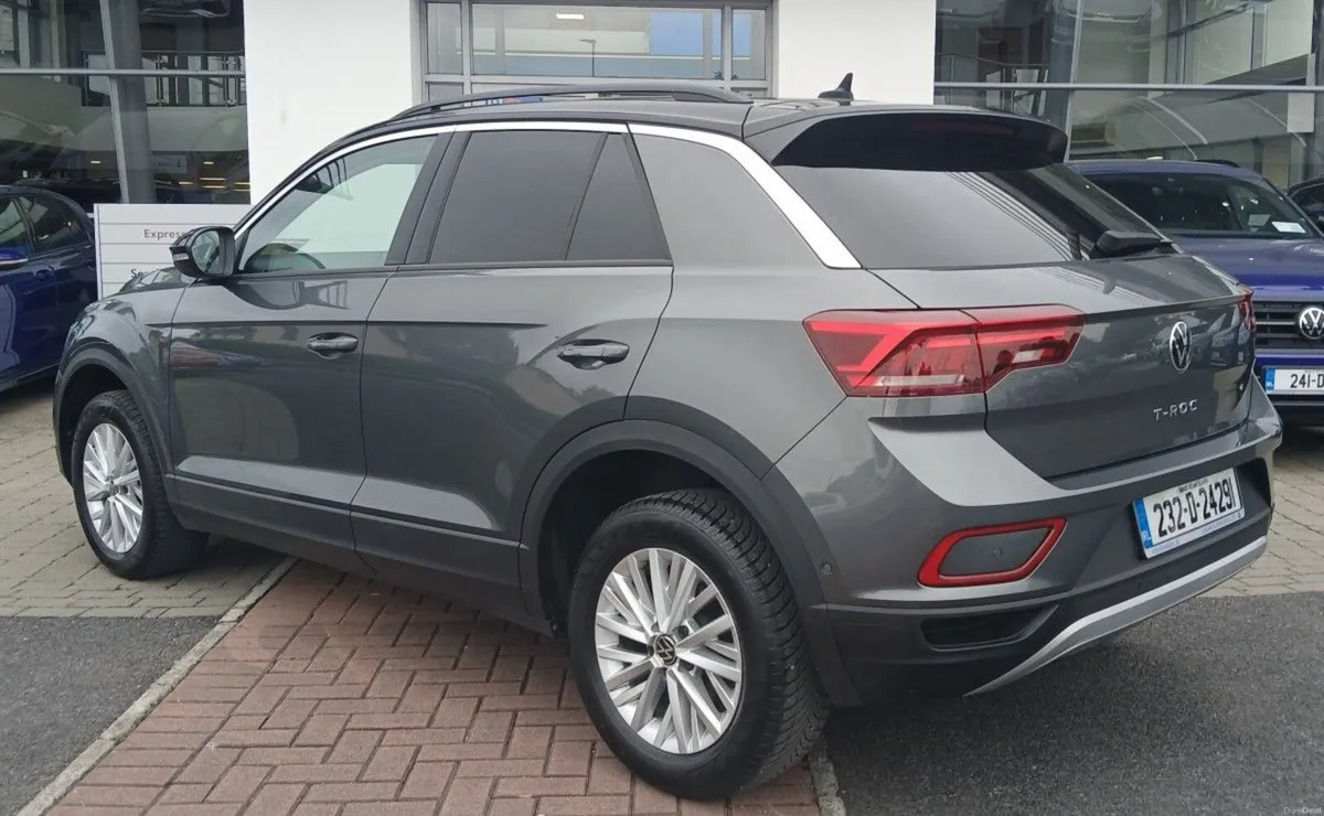 Volkswagen T-Roc 2.0 TDI M6F 116BHP  **2 SEATER, R - Image 4