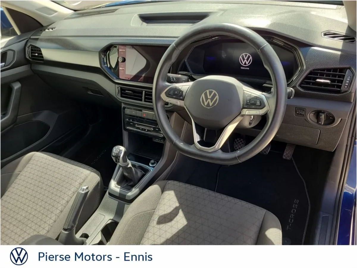 Volkswagen T-Cross Life 1.0 TSI 95HP - Front and R - Image 2