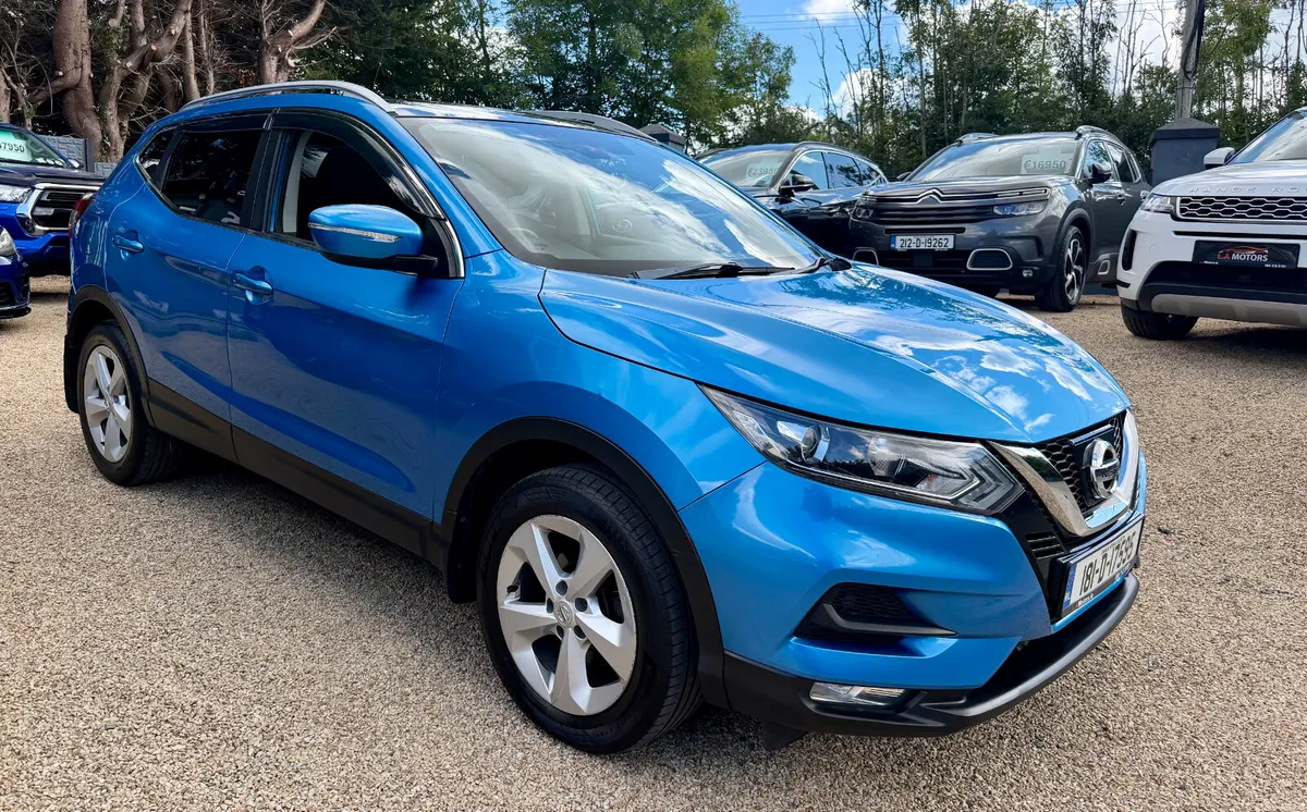 2018 Nissan Qashqai 1.5 Pan Roof - Image 3