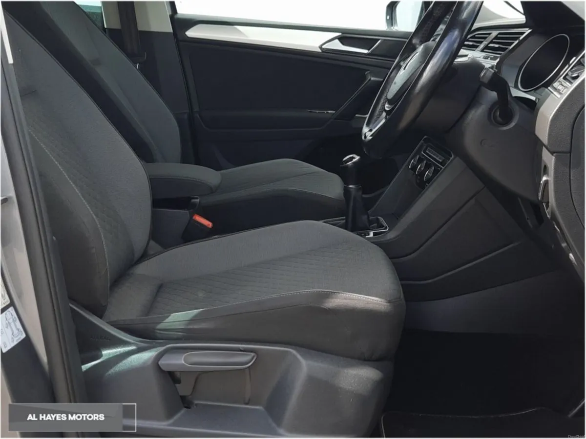 Volkswagen Tiguan COMFORTLINE 2.0 TDI 6SPEED 115BH - Image 4