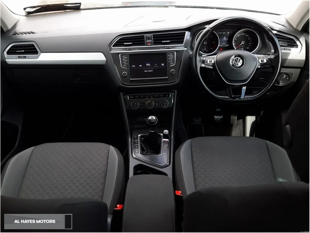 Volkswagen Tiguan COMFORTLINE 2.0 TDI 6SPEED 115BH - Image 2