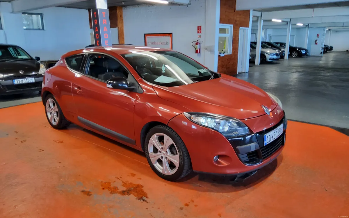 Renault Megane 2010 - Image 1
