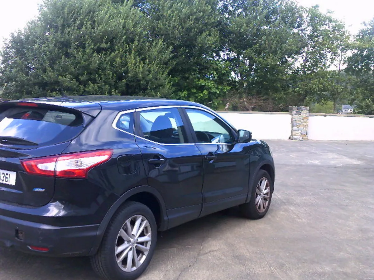 Nissan Qashqai 2015 - Image 3