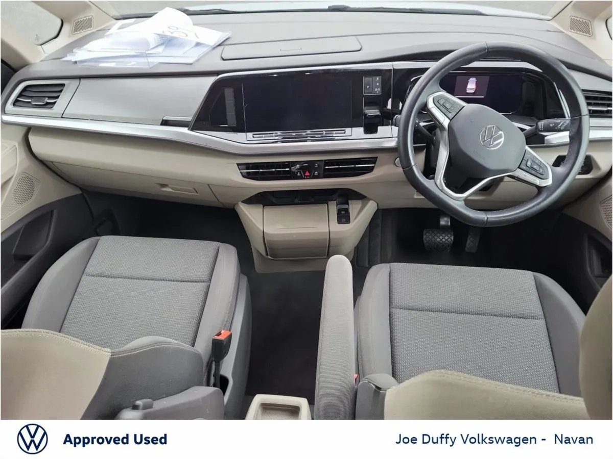 Volkswagen Multivan LIFE PHEV 1.4TSi 13kWh 7 Seate - Image 2
