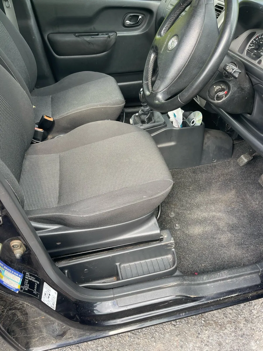Agila 1.2 Petrol Nct 07/27 Taxed 01/27 - Image 4