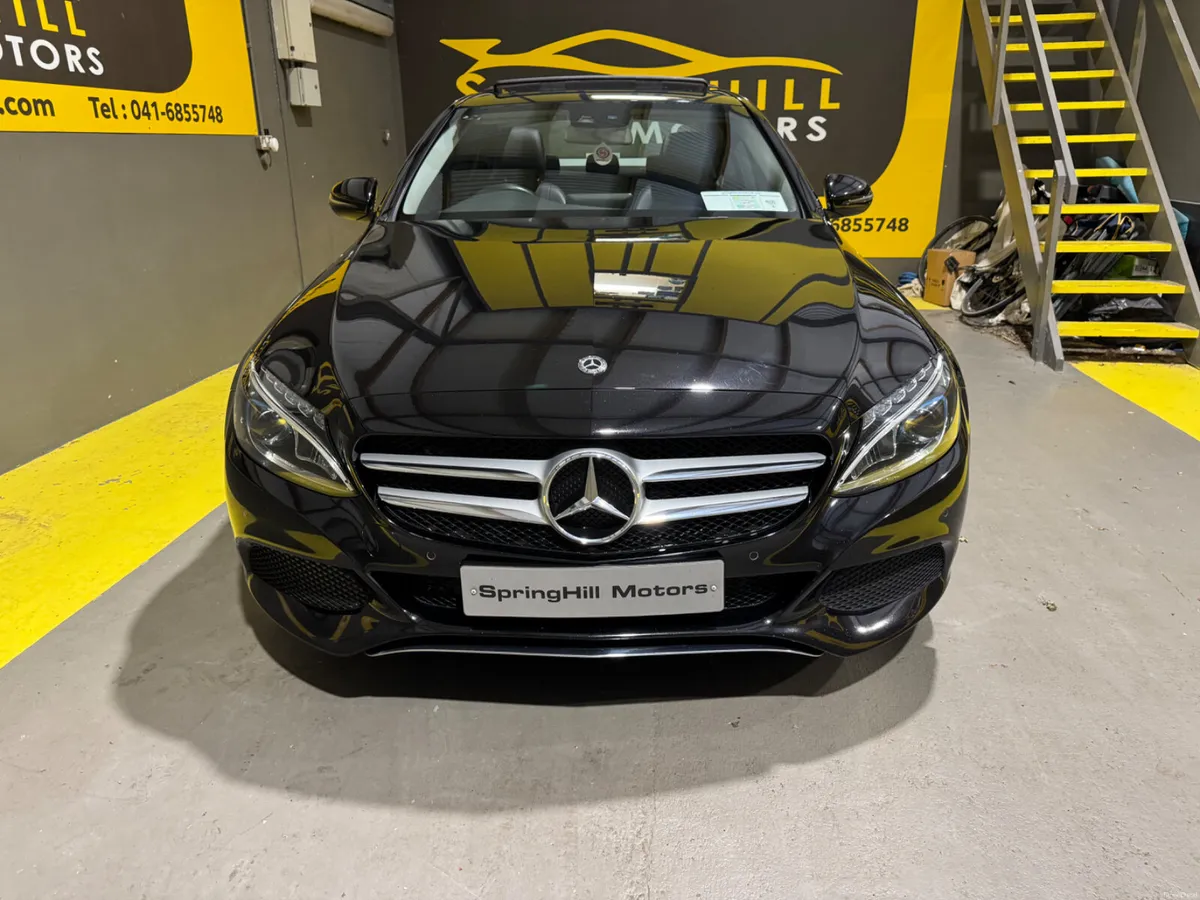 2017 Mercedes-Benz C-Class  C350e Sport Premium + - Image 6