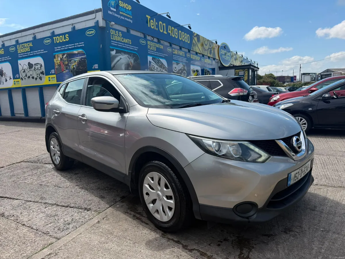 Nissan Qashqai 2015 Low Mileage - Image 6