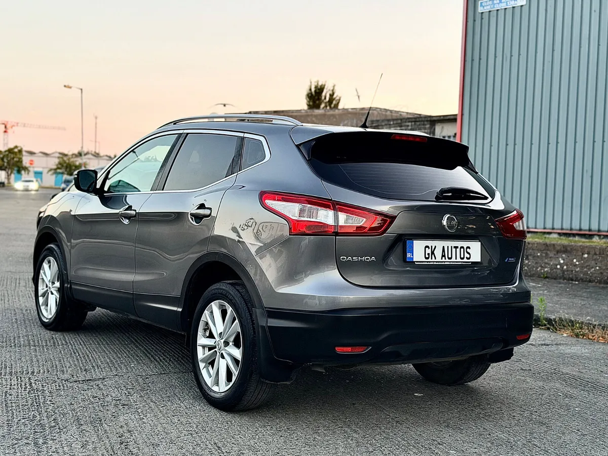 🔴 Nissan Qashqai SV Pan Roof High Spec - Image 5