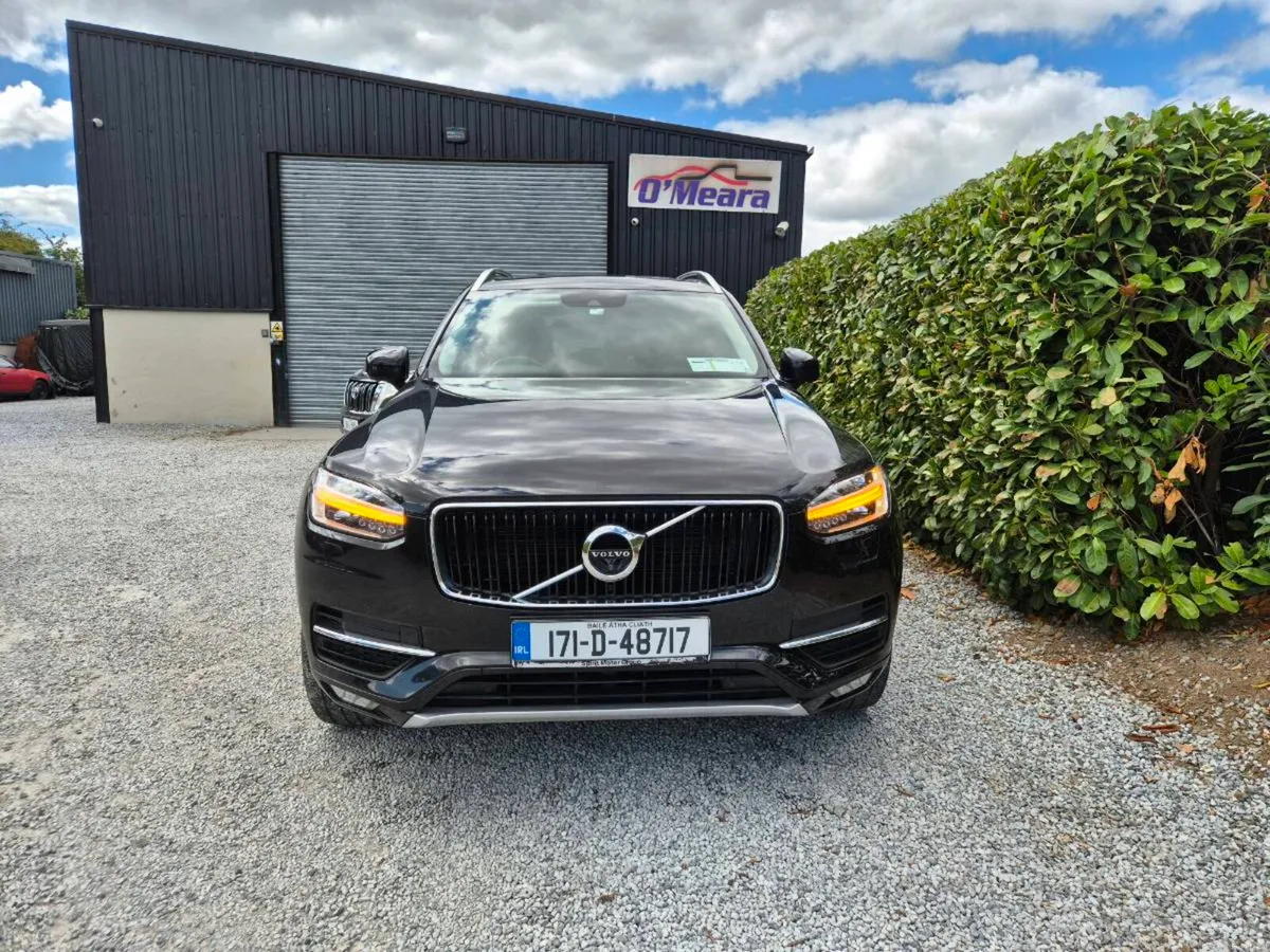 Volvo XC90 - Image 2