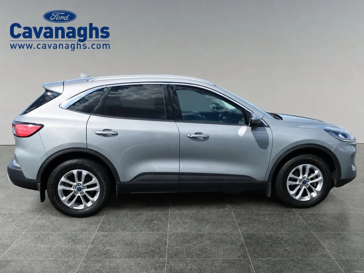 2024 Ford Kuga  Titanium  2.5phev225 S6 - Image 5