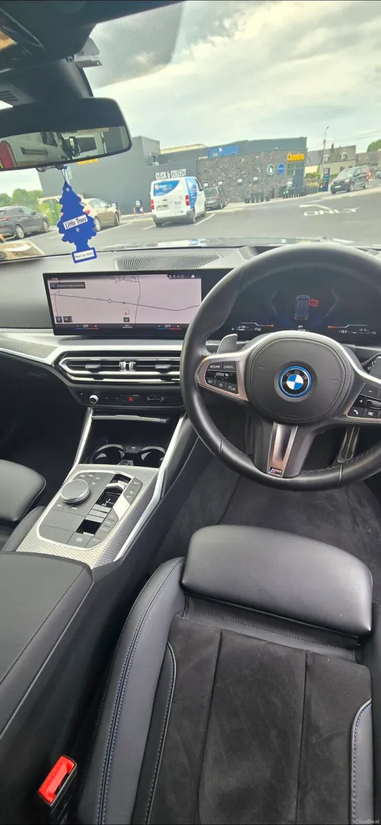 Bmw 330e M SPORT LCI PRO  HUGE SPEC - Image 6